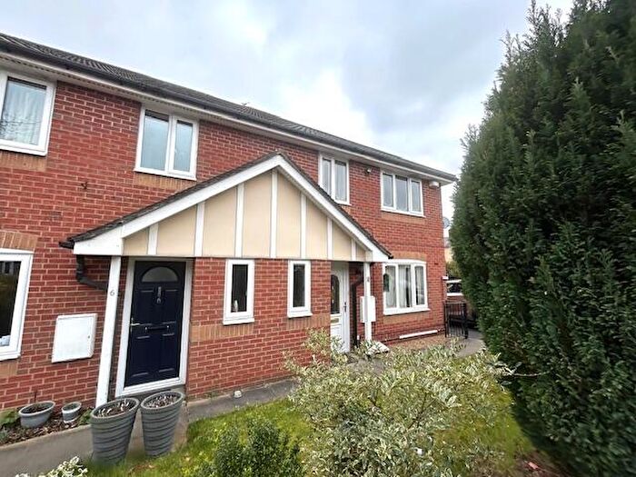 4 Bedroom House To Rent In Firecrest Close, Erdington, Birmingham, B23