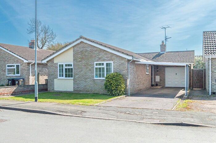 3 Bedroom Detached Bungalow For Sale In Stetchworth, Cambridgeshire, CB8