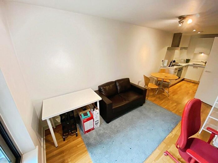 1 Bedroom Apartment To Rent In Scotland Street, Sheffield, South Yorkshire, S3