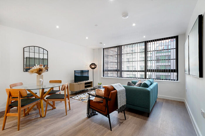 1 Bedroom Apartment To Rent In Guild Point, B5