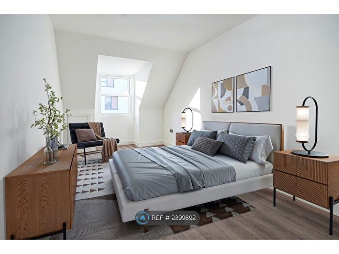 2 Bedroom Flat To Rent In Ladywell Street, London, E15