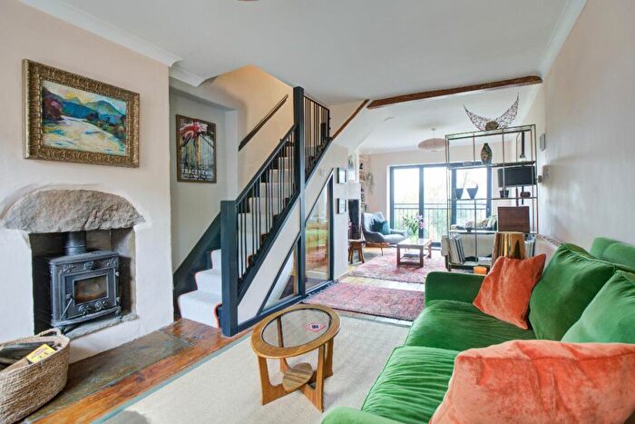 3 Bedroom Terraced House For Sale In Windermere Road, Lancaster, LA1