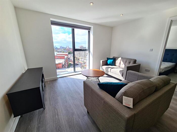 2 Bedroom Apartment To Rent In Downtown, Woden Street, Salford, M5