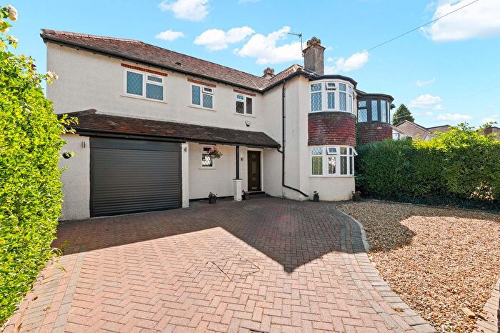 4 Bedroom Semi-Detached House For Sale In Brian Avenue, South Croydon, CR2