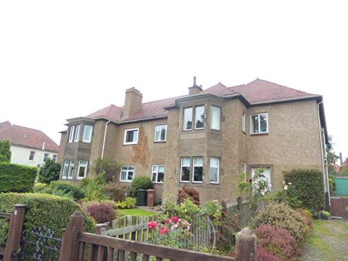 4 Bedroom Flat To Rent In Pentland Terrace, Comiston, Edinburgh, EH10