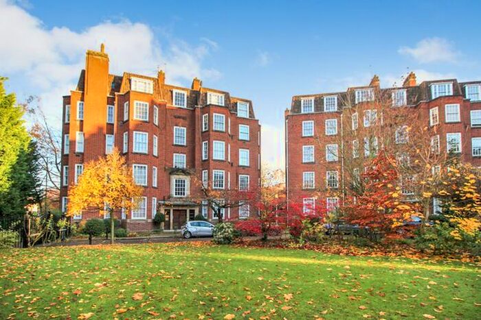 3 Bedroom Flat To Rent In Kenilworth Court, Hagley Road, Edgbaston, Birmingham, B16