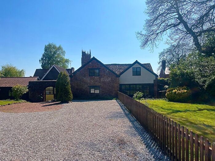 2 Bedroom Cottage To Rent In Bishops Lydeard, Taunton, TA4