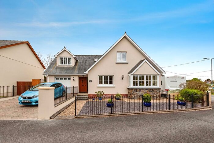 3 Bedroom Detached House For Sale In Park Close, Abergwili, Carmarthen, Carmarthenshire, SA31