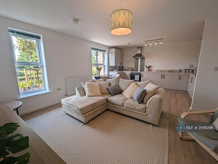 2 Bedroom Flat To Rent In Robertson's Way, Manchester, M43