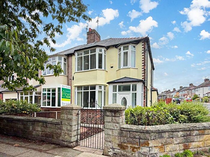 3 Bedroom Semi-Detached House For Sale In Cooper Avenue North, Liverpool, L18