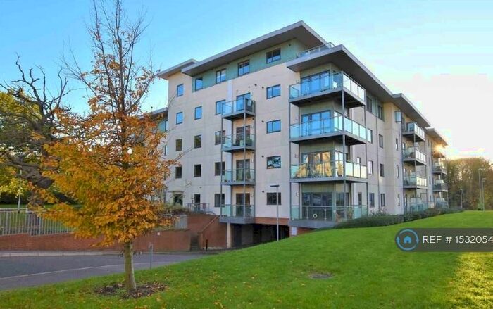 1 Bedroom Flat To Rent In Rollason Way, Brentwood, CM14