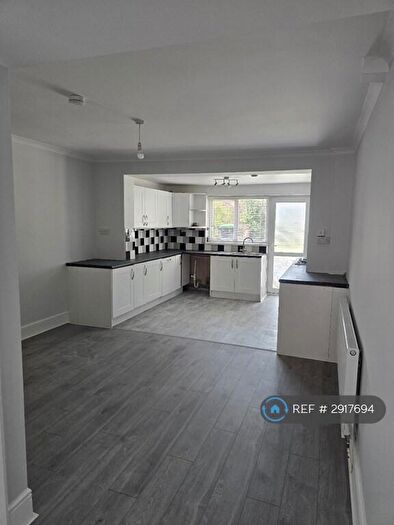 3 Bedroom Terraced House To Rent In Carlingford Road, Hucknall, Nottingham, NG15