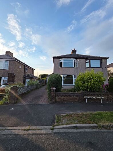 3 Bedroom Semi-Detached House To Rent In Lindale Crescent, Burnley, BB10