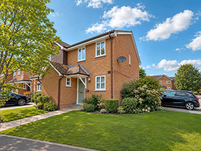 3 Bedroom End Of Terrace House To Rent In Morecambe Close, Stevenage, SG1