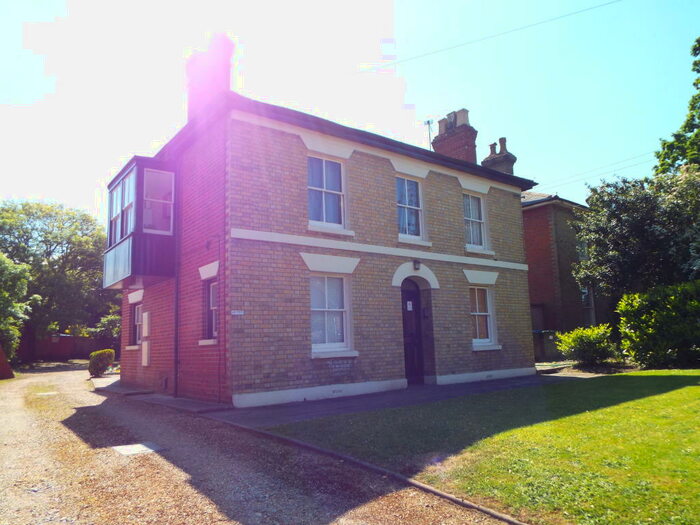 Studio To Rent In Oak Road, Woolston, SO19