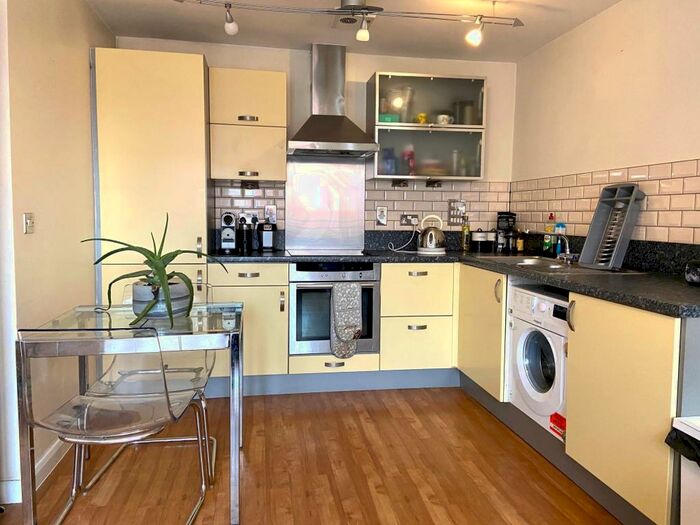 1 Bedroom Apartment To Rent In Arthur Place, Birmingham, B1