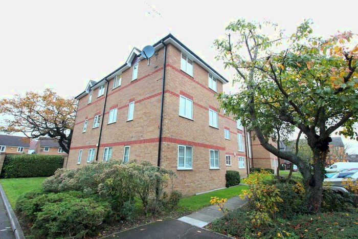 1 Bedroom Flat To Rent In Higham Station Avenue, London, E4