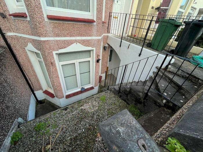 1 Bedroom Flat To Rent In St. Vincent Street, Plymouth, PL2