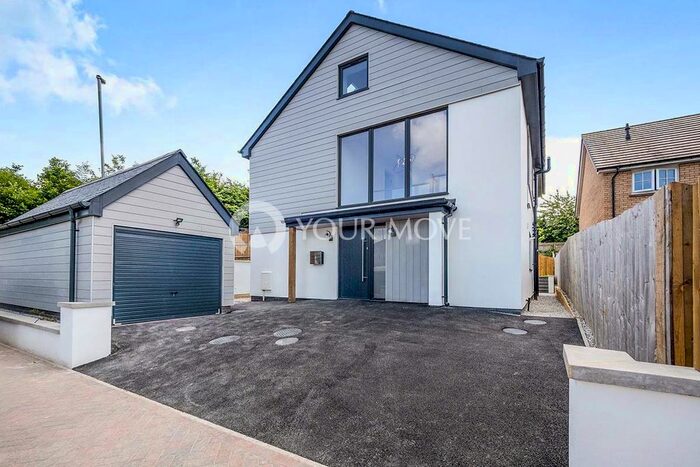 4 Bedroom Detached House For Sale In Foxglove Close, Newton Abbot, Devon, TQ12