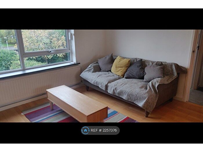 1 Bedroom Flat To Rent In Abbey Gardens, London, W6