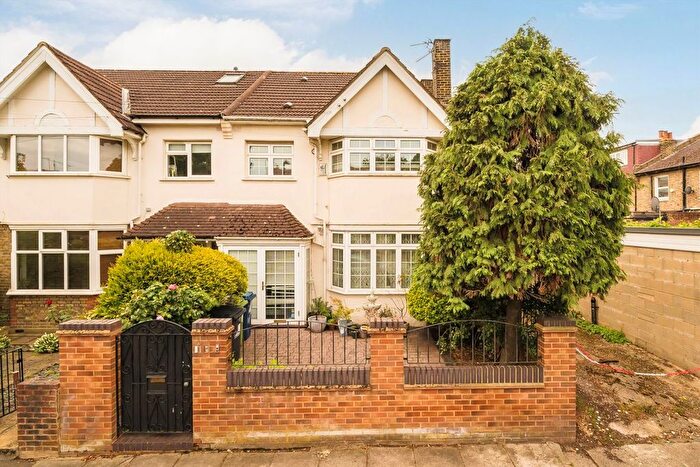 3 Bedroom Semi-Detached House For Sale In Cloister Road, Acton, W3