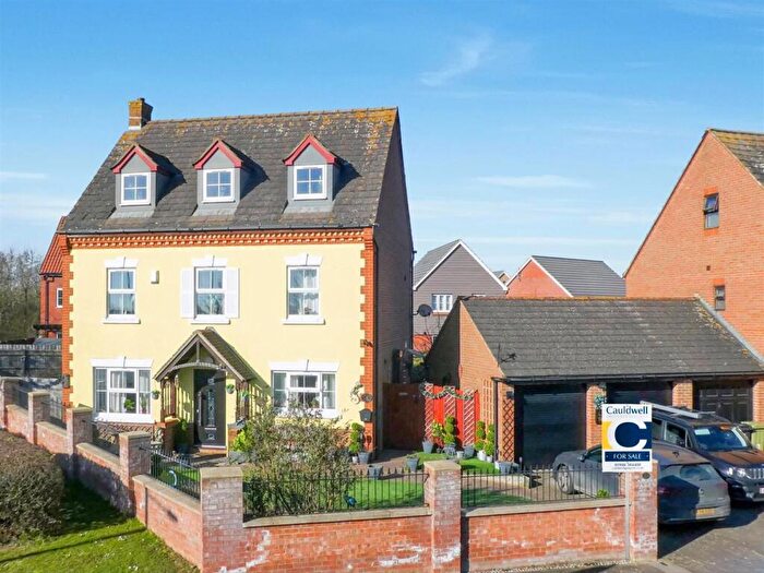 5 Bedroom Detached House For Sale In Kilwinning Drive, Monkston, MK10