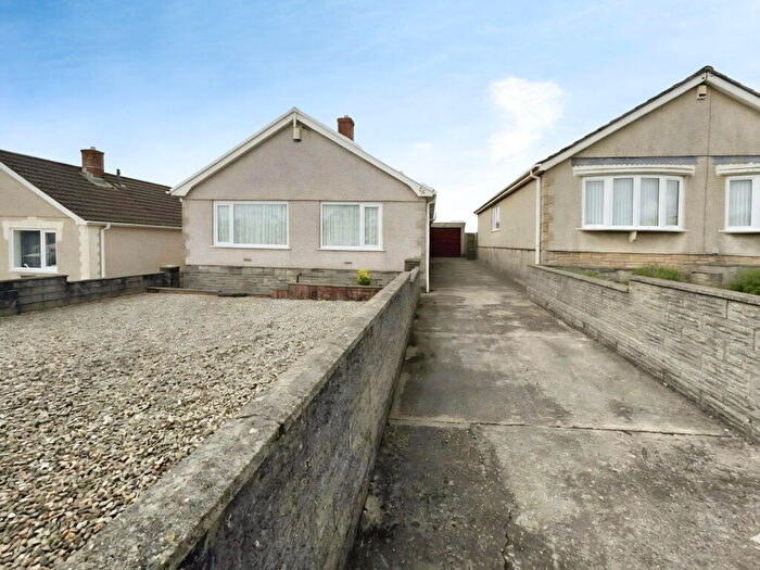 3 Bedroom Detached Bungalow For Sale In Windermere Road, Morriston, Swansea, SA6