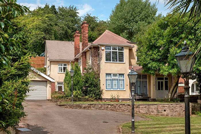 5 Bedroom Detached House For Sale In Nottingham Road, Burton Joyce, NG14