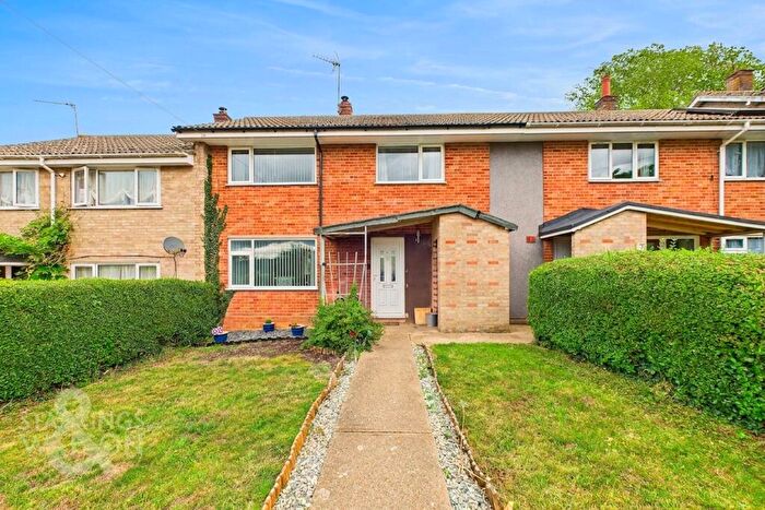 3 Bedroom Terraced House For Sale In St. Felix Rise, Flixton, Bungay, NR35