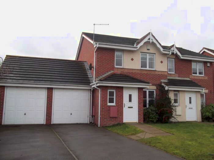 3 Bedroom Terraced House To Rent In Millmoor Road, Wombwell, S73