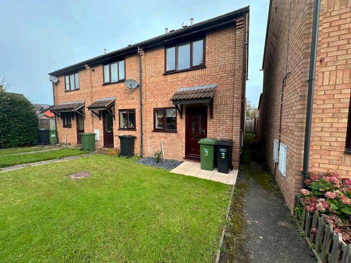 2 Bedroom Terraced House To Rent In Golden Lion Close, Hereford, HR4
