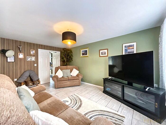 3 Bedroom Detached House For Sale In Frost Mews, South Shields, NE33