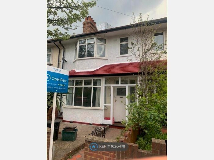 1 Bedroom Flat To Rent In Valley Gardens, London, SW19