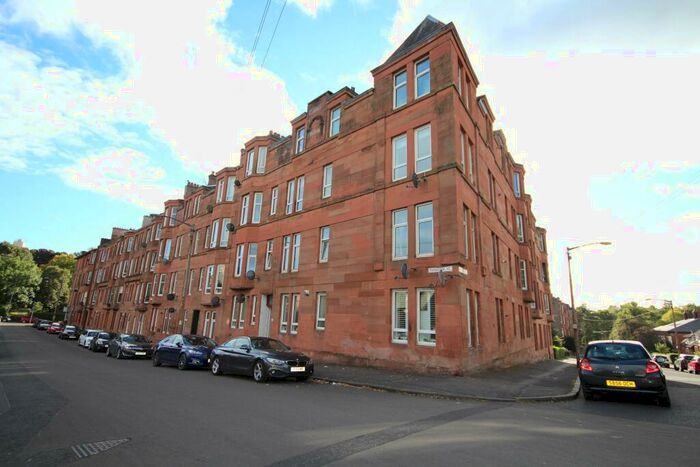 2 Bedroom Flat To Rent In Mannering Road, Shawlands, Glasgow - Now!!, G41
