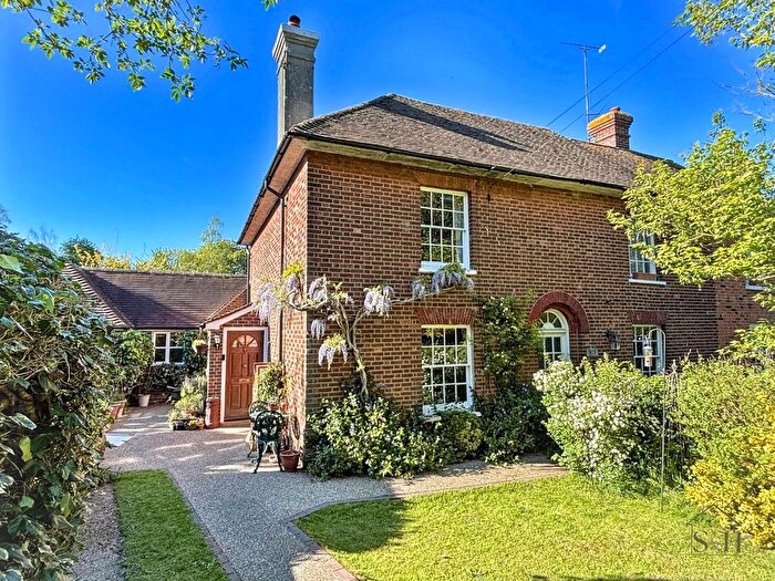 2 Bedroom Semi Detached House For Sale In Silver Hill Road, Willesborough, TN24