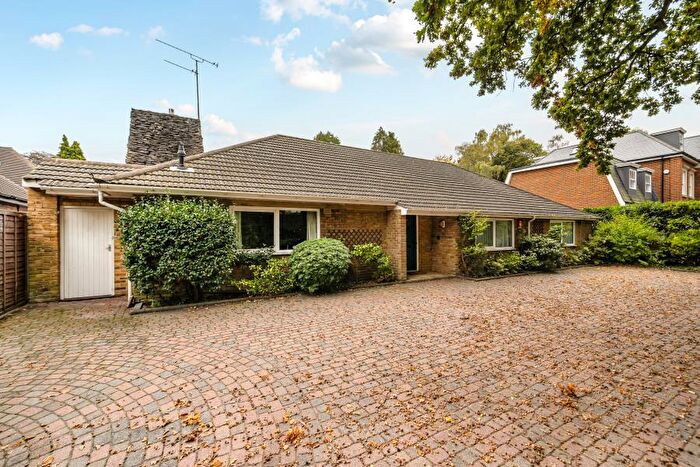 3 Bedroom Bungalow To Rent In Christchurch Road, Virginia Water, GU25