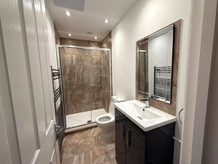 1 Bedroom Flat To Rent In Newbridge Road, Bath, BA1