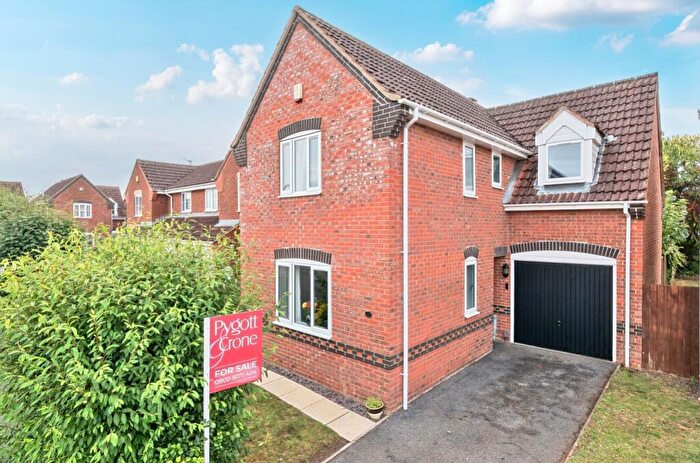 3 Bedroom Detached House For Sale In Norwich Drive, Bracebridge Heath, LN4