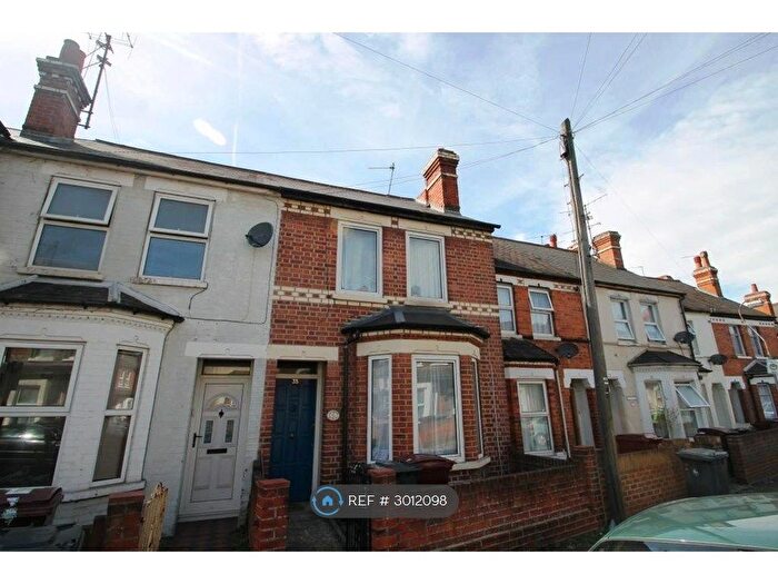 3 Bedroom Terraced House To Rent In Salisbury Road, Reading, RG30