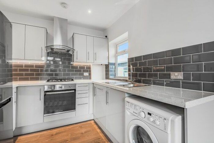 1 Bedroom Flat To Rent In A Gloucester Road, Croydon, CR0