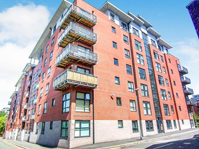 2 Bedroom Flat For Sale In The Linx, Simpson Street, Noma, Manchester City Centre, M4