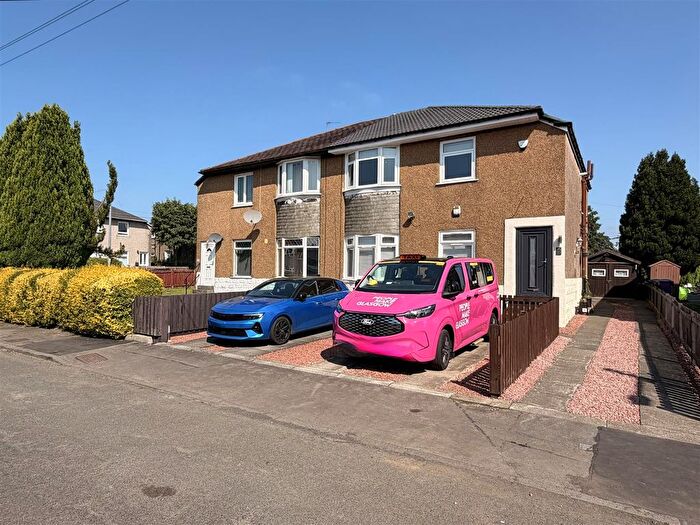 2 Bedroom Flat For Sale In Crofton Avenue, Glasgow, G44