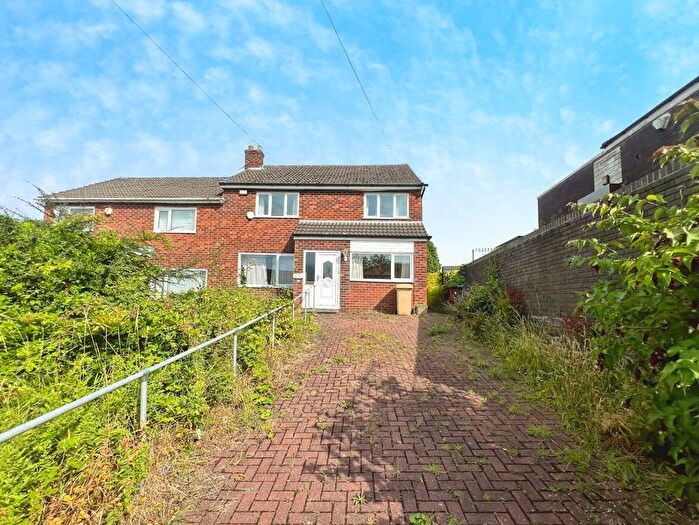3 Bedroom Semi-Detached House For Sale In Whitehall Lane, Blackrod, BL6