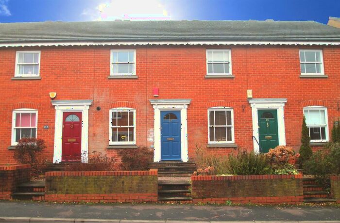 2 Bedroom House To Rent In York Street, Birmingham, B17