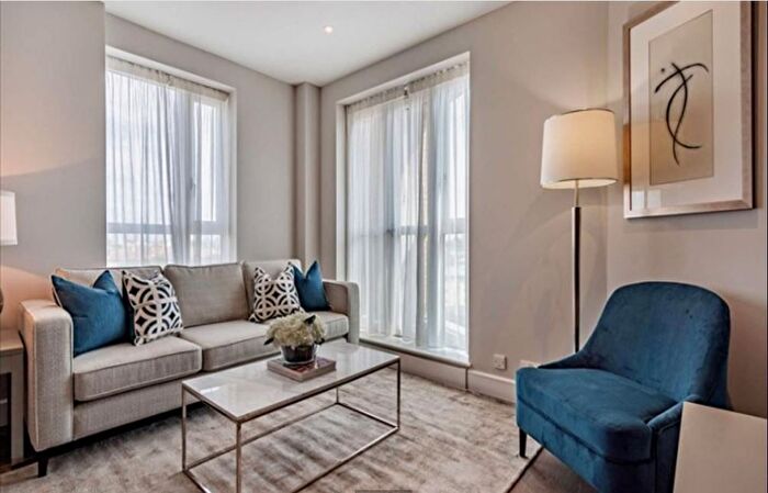 1 Bedroom Flat To Rent In Westferry Circus, Canary Wharf, London, E14