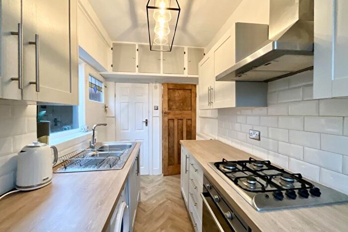 3 Bedroom Semi-Detached House For Sale In Willow Drive, Handsworth, Sheffield, S9