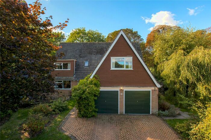 4 Bedroom Detached House For Sale In St. Andrews Park, Histon, Cambridge, CB24