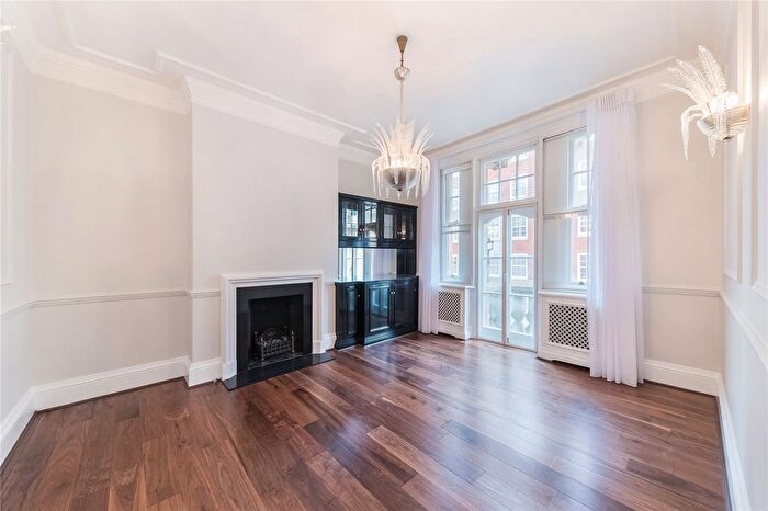 4 Bedroom Flat To Rent In Cumberland Mansions, George Street, London, W1H