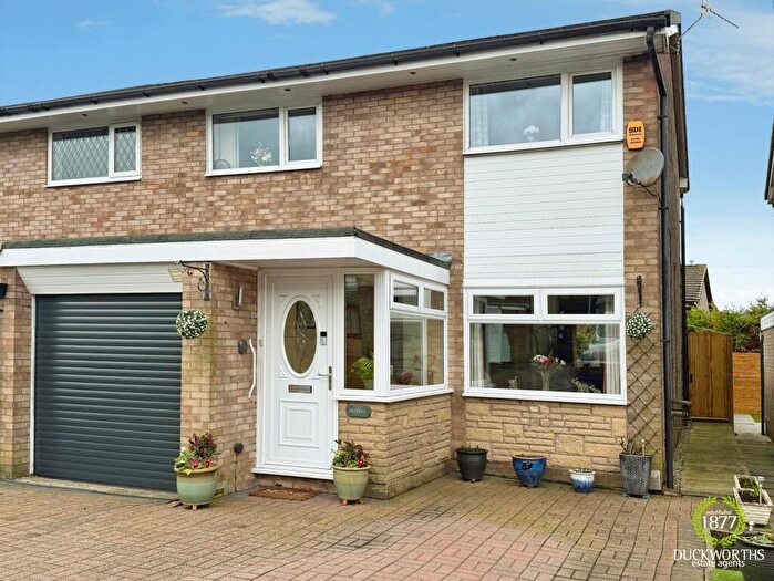 3 Bedroom Semi Detached House For Sale In Clifton Road, Brierfield, BB9