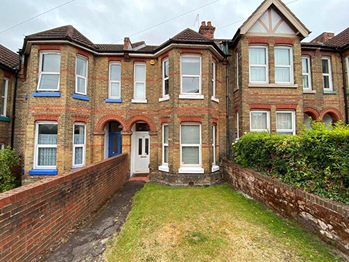 5 Bedroom Terraced House To Rent In Shakespeare Avenue, Southampton, SO17